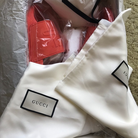 Gucci Slides - Picture 3 of 4